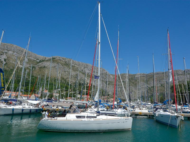 Photo #1 - Sun Odyssey 33i (Hasta Siempre) in ACI Marina - 18123