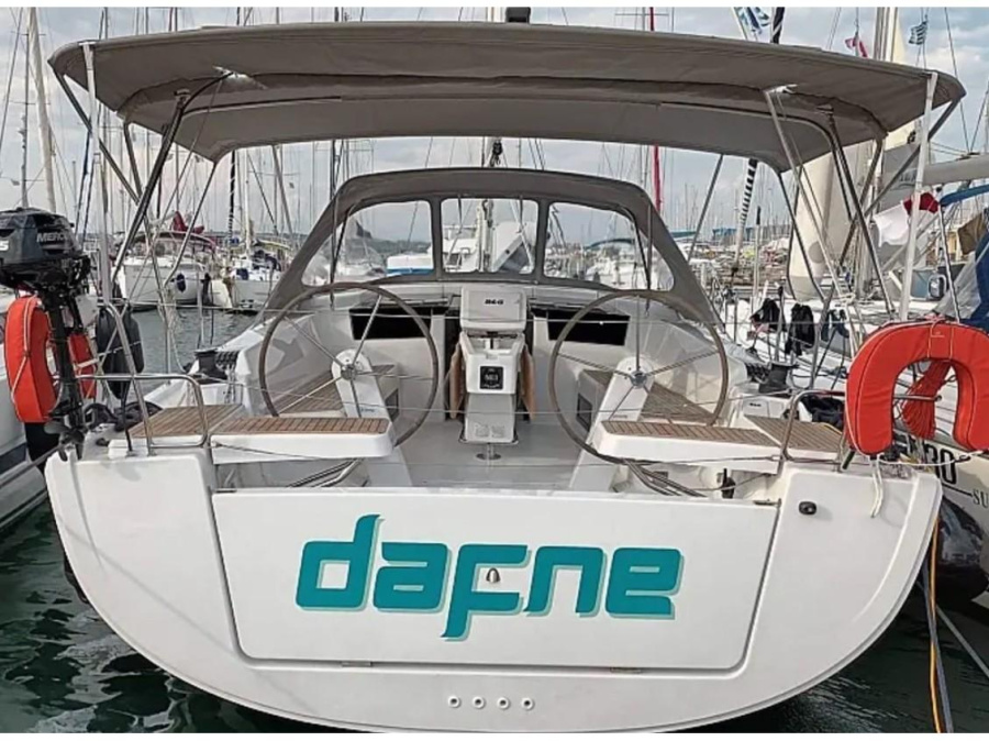 Photo #1 - Hanse 418 (Dafne) in Port of Lefkas - 24537