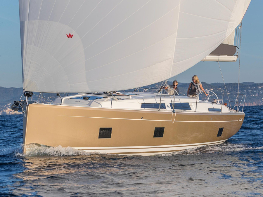 Photo #1 - Hanse 418 (Eleni) in D-Marin Marina Gouvia - 25058