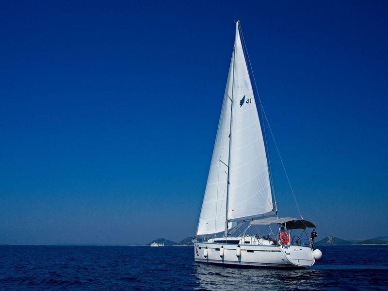 Photo #1 - Bavaria Cruiser 41 (MH 75) in Marina Hramina - 17266