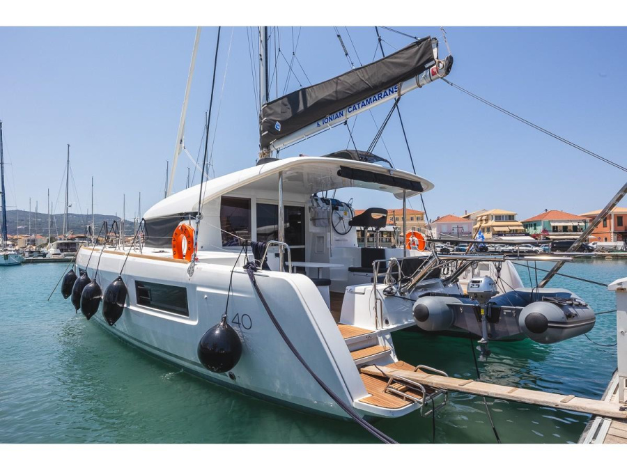 Photo #1 - Lagoon 40 12 PAX (Deva) in D-Marin Marina Gouvia - 24596