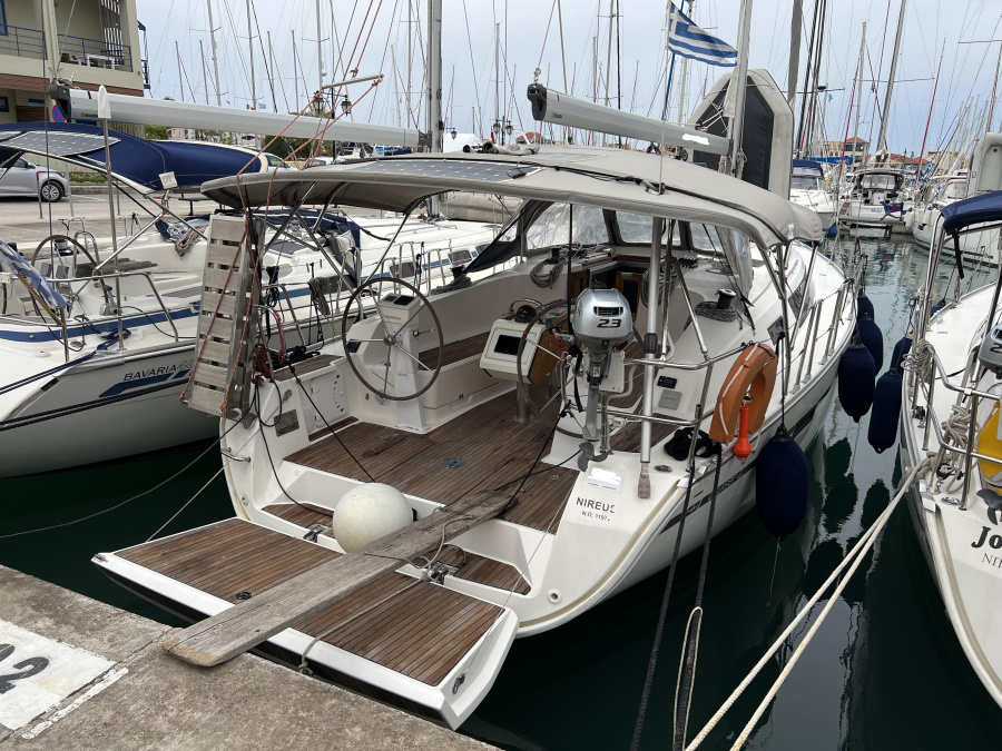 Photo #1 - Bavaria 41 Cruiser (NIREUS) en Port of Lefkas - 25137