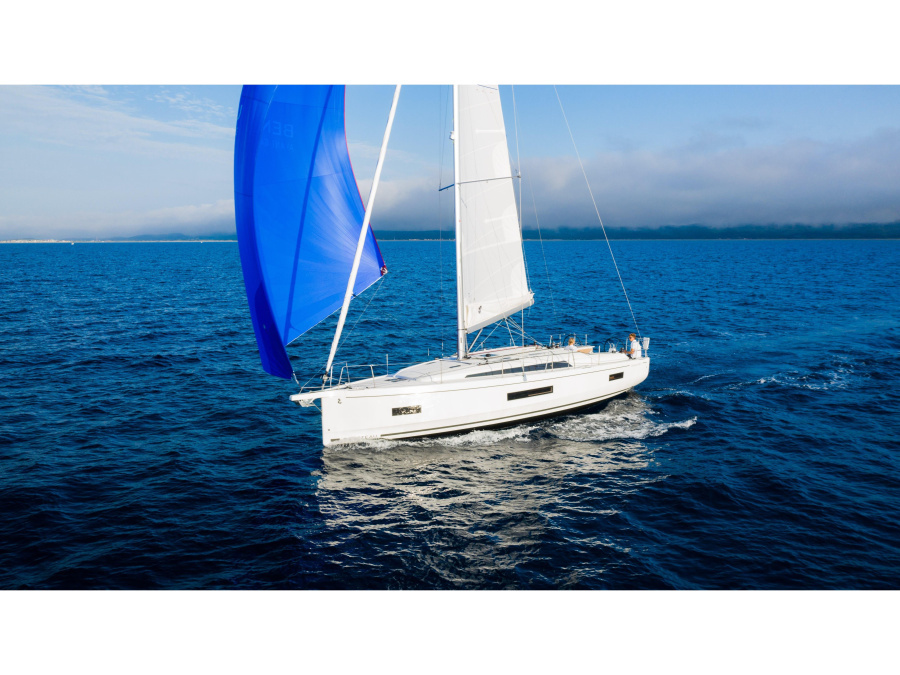 Photo #1 - Oceanis 40.1 (Anima) en Tourlos Marina - 25144