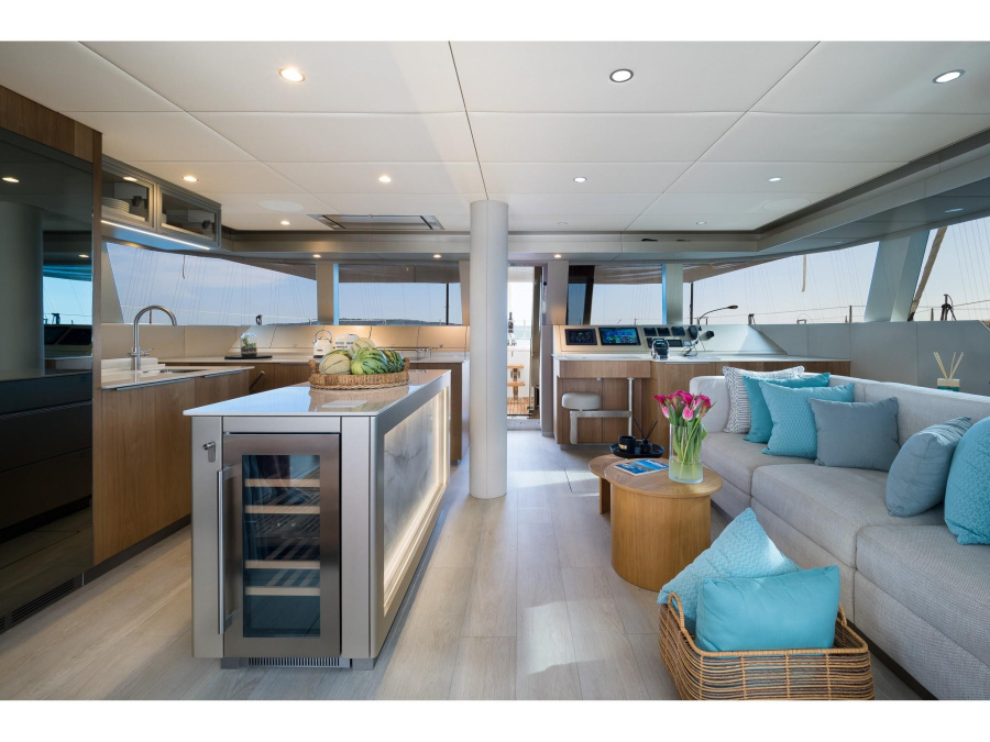 Interior image - 2
