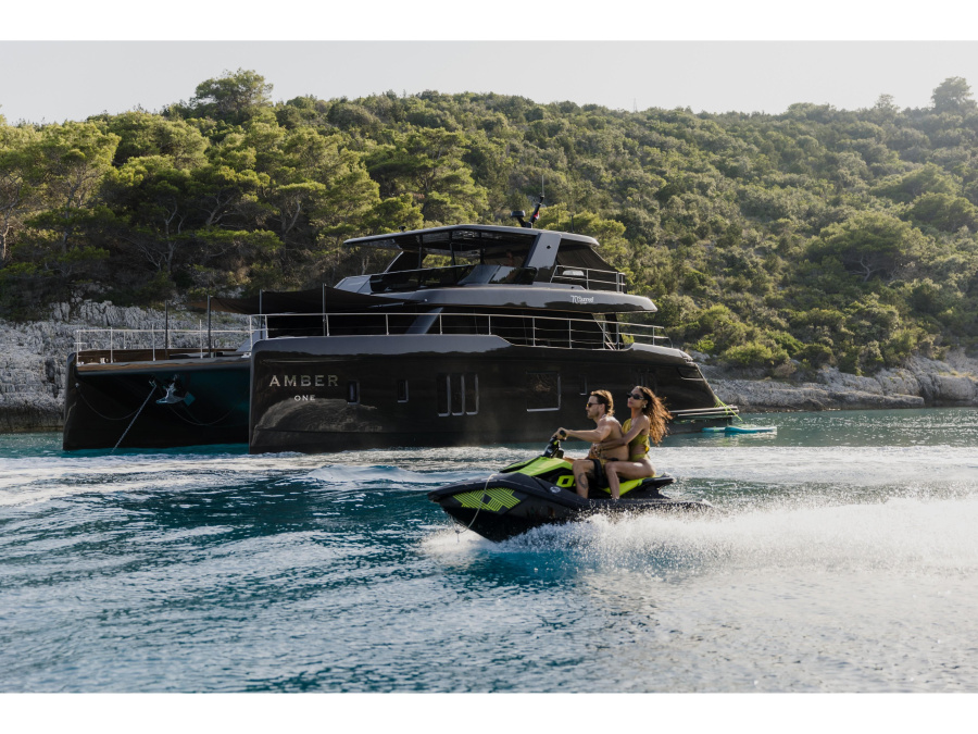 Photo #1 - Sunreef 70 Power (AMBER ONE) in Marina Kaštela - 24253