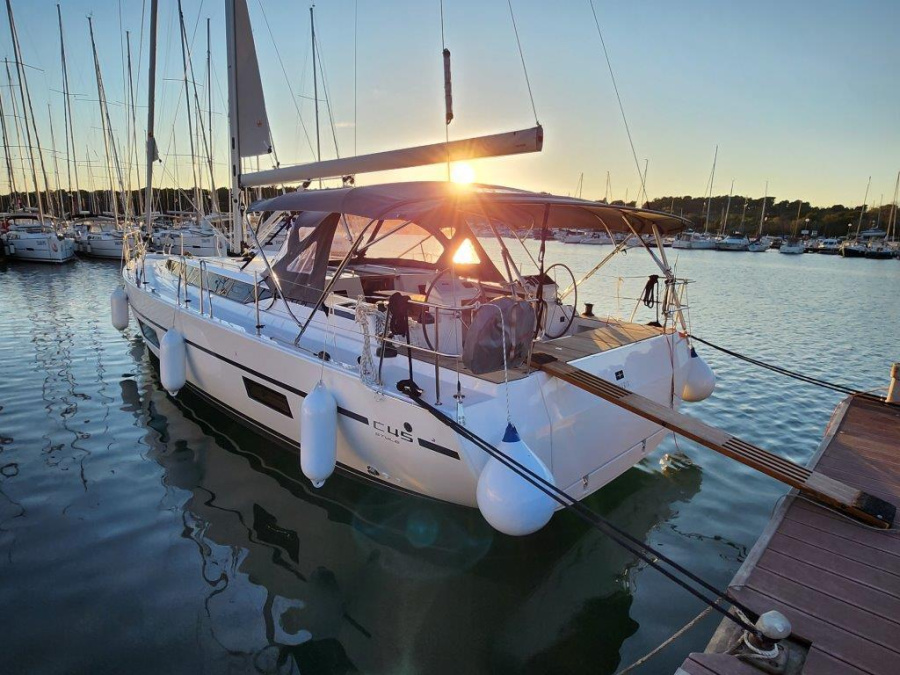 Photo #1 - Bavaria C45 Style (Wahlheimat) in Marina Kremik - 25367
