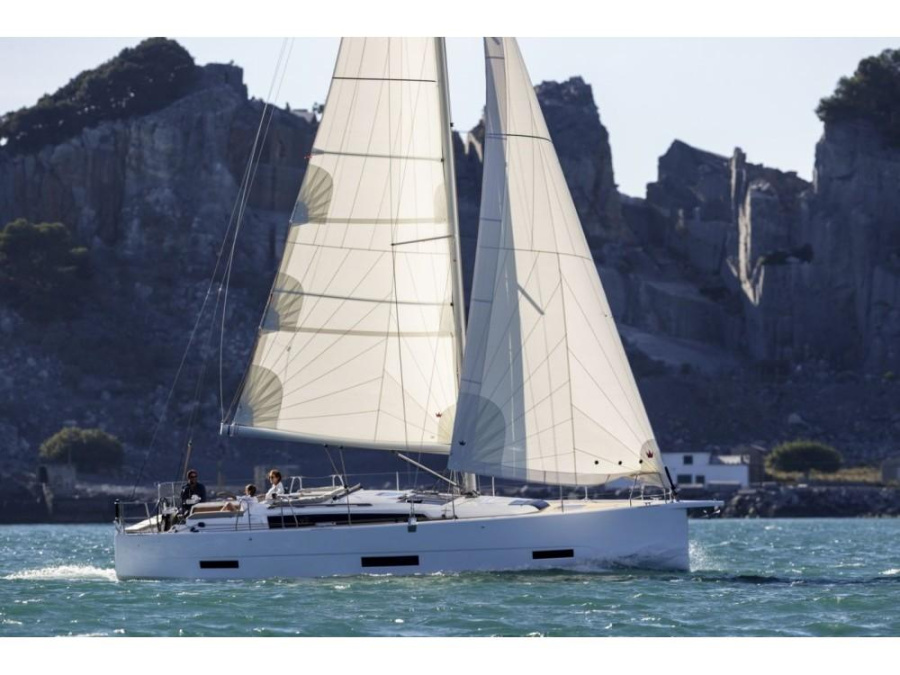 Photo #1 - Dufour 390 Grand Large (Giustina) in Marina di - 25160