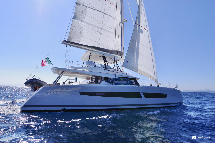 Maurice - Luxury Catamaran, A/C, Generator, Water maker - 1