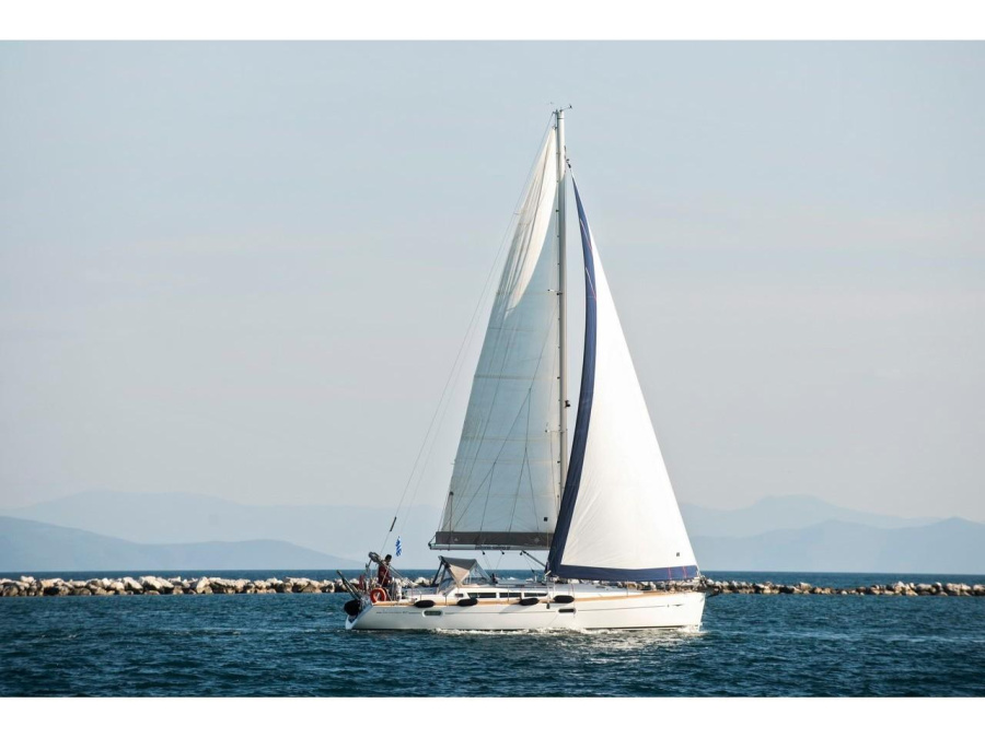 Photo #1 - Sun Odyssey 42 i (Triton) in Port of - 24652