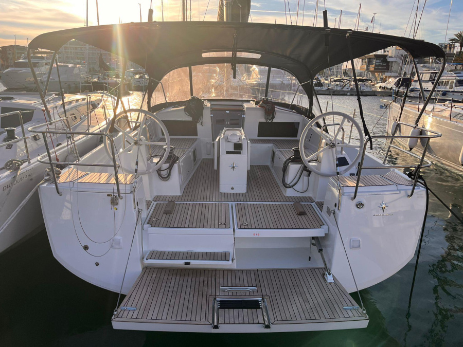 Photo #1 - Sun Odyssey 490 (Melusina) in Marina di Nettuno - 25152