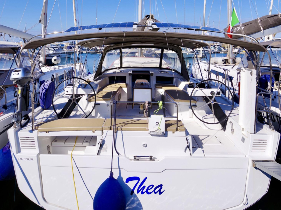 Photo #1 - Dufour 530 (Thea - A/C, Generator, Water maker, Solar Panel) in Marina di Stabia - 21278