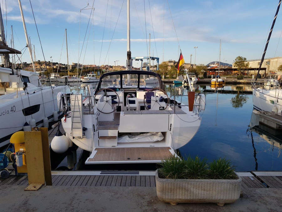 Photo #1 - Bavaria C45 Holiday (LUSH LIFE) in Marina Punat - 25738