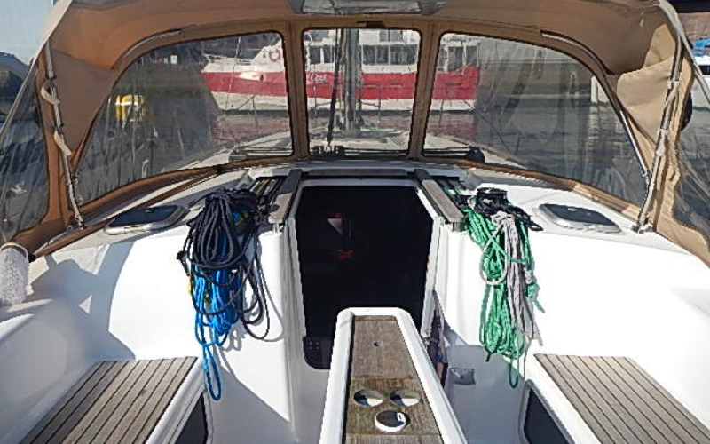 Photo #10 - DUFOUR 380 (PROTEA) in Lorient - 25915