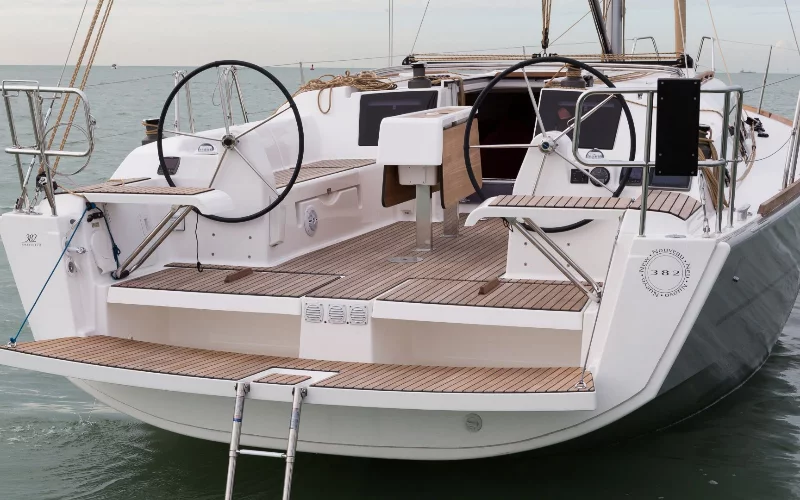 DUFOUR 382 GL (Excalibur)  - 6