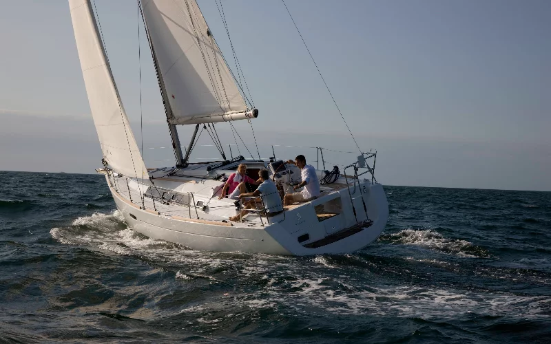 OCEANIS 34 (3 CAB) (Malouan)  - 5