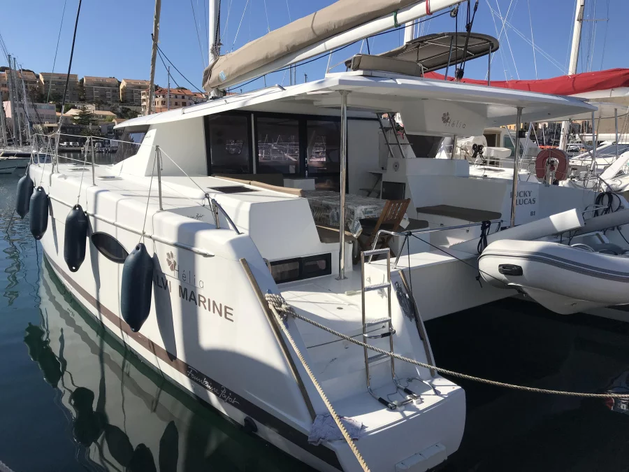 HELIA 44 (LUCKY LUCAS)  - 30