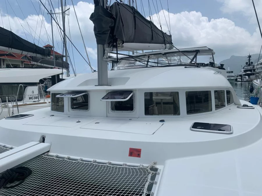 LAGOON 380 (4 CAB+2) |2018 (Pampero)  - 2