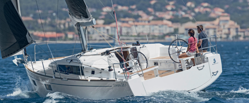 Photo #4 - OCEANIS 38 DERIVEUR (LISBOA) en Port du Crouesty - 26518