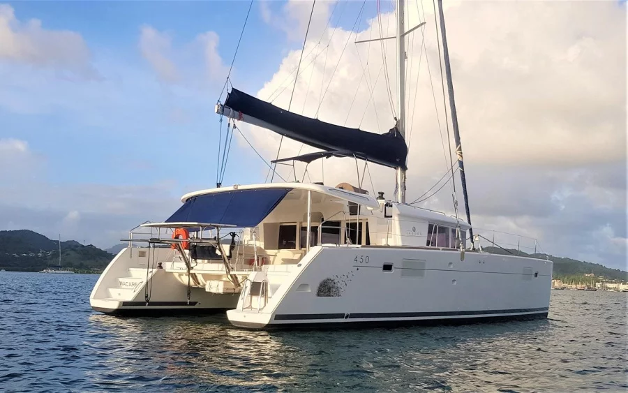 LAGOON 450 F (Macarel)  - 5