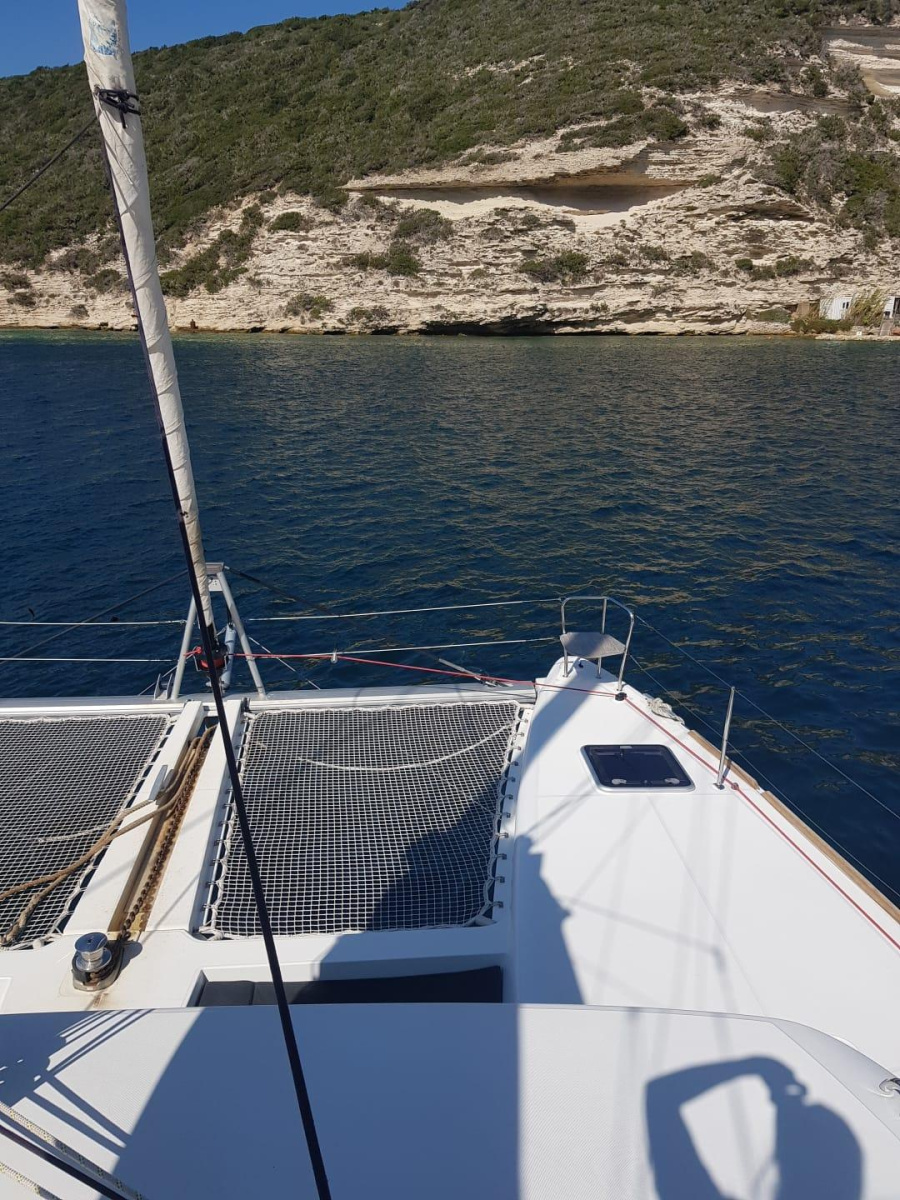 Photo #201 - LAGOON 450 S | 2022 (BLUE DIAMOND (Sunday)) en Bonifacio - 26681