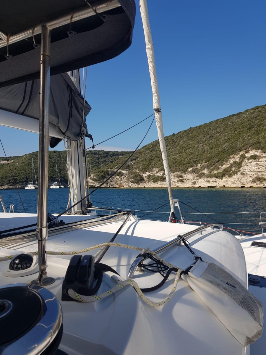 Photo #198 - LAGOON 450 S | 2022 (BLUE DIAMOND (Sunday)) en Bonifacio - 26681