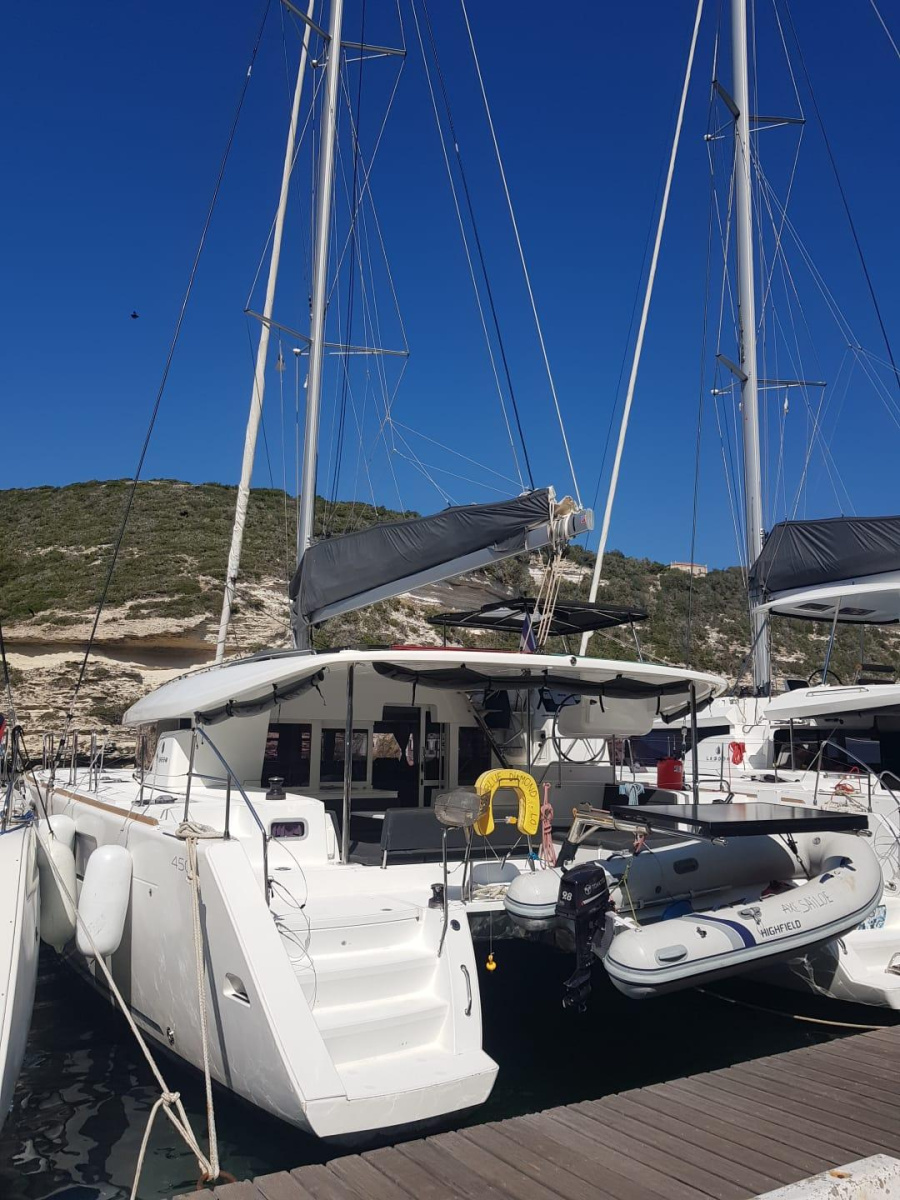Photo #22 - LAGOON 450 S | 2022 (BLUE DIAMOND (Sunday)) en Bonifacio - 26681