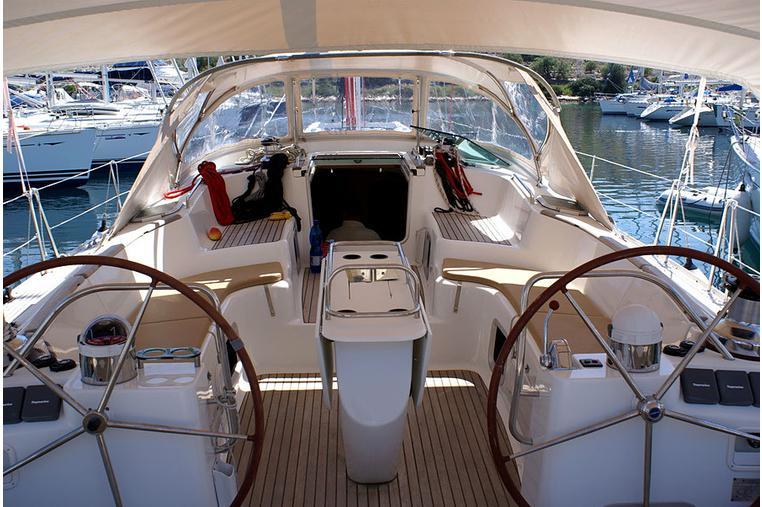 Photo #5 - SUN ODYSSEY 54DS (WINDWARD SPIRIT) en Laguna Azul - 26692