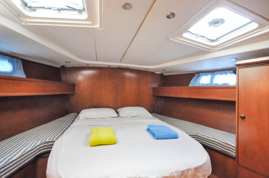 Photo #6 - SUN ODYSSEY 54DS (WINDWARD SPIRIT) en Laguna Azul - 26692