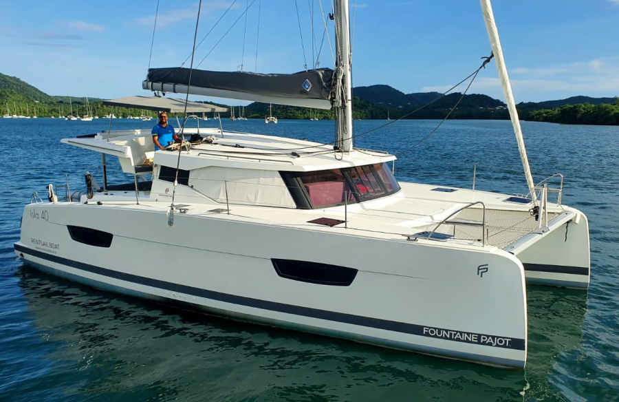 Photo #1 - FOUNTAINE PAJOT ISLA 40 (AKWABA) in MARTINIQUE - LE MARIN - 26829