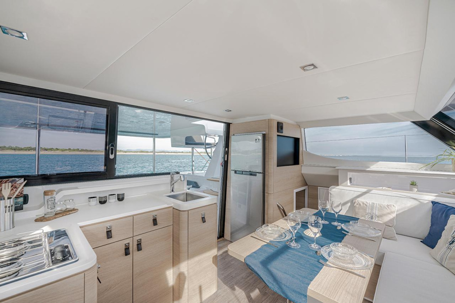 Photo #2 - AV 37 (AV 37 TOMM EO) en Porto Vecchio - 26854