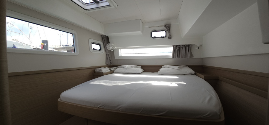 Photo #3 - LAGOON 42 PREMIUM (4 CAB+2) (TI-BO II) in Le Marin - 26890