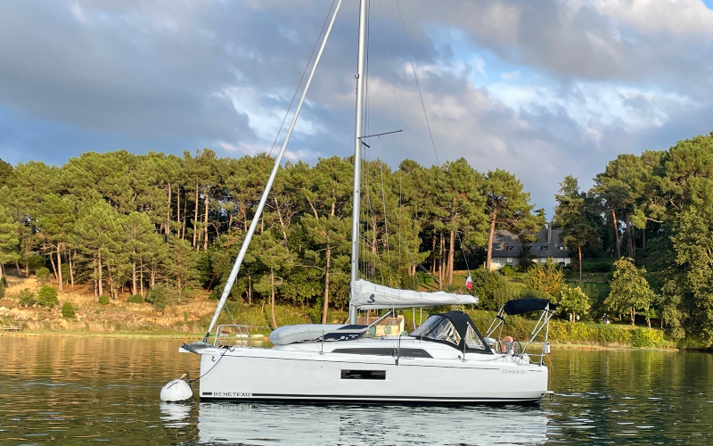 Photo #196 - OCEANIS 30.1 DL (ALCYONE) en Port du Crouesty - 26892