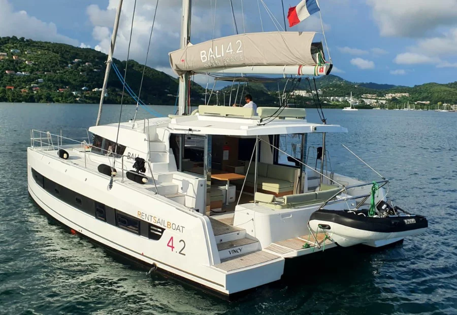 BALI 4.2 NUMERO 2 (VINCY)  - 12
