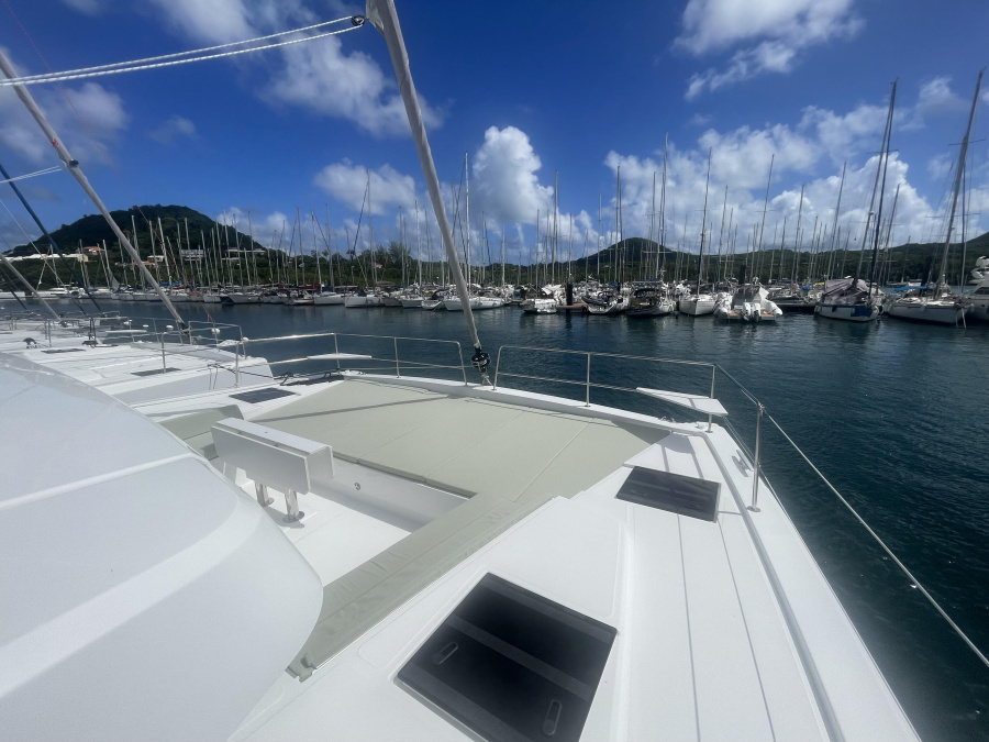Photo #5 - BALI 4.6 NUMERO 2 (WASABI) in Le Marin - 27060