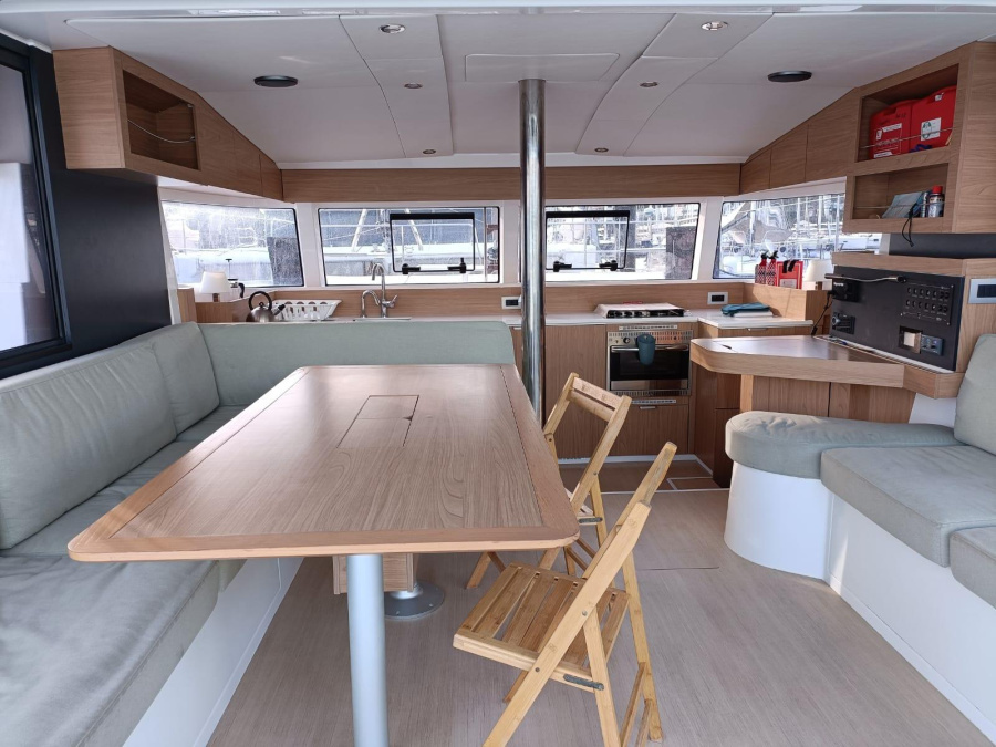 Photo #5 - BALI 3.8 CATSMART POUCETTE (Poucette) in Le Marin - 27098