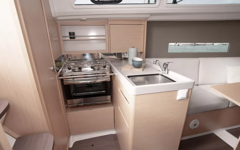Photo #5 - OCEANIS 30.1 (MINUSCULE) in Tolone - 27124