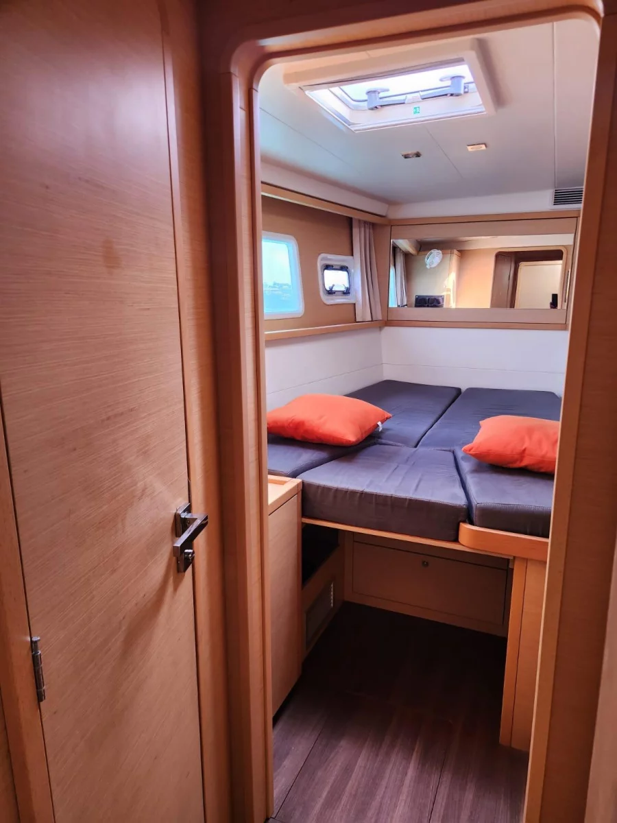 LAGOON 450 F PROP (BUMBU (REFIT 2024))  - 237