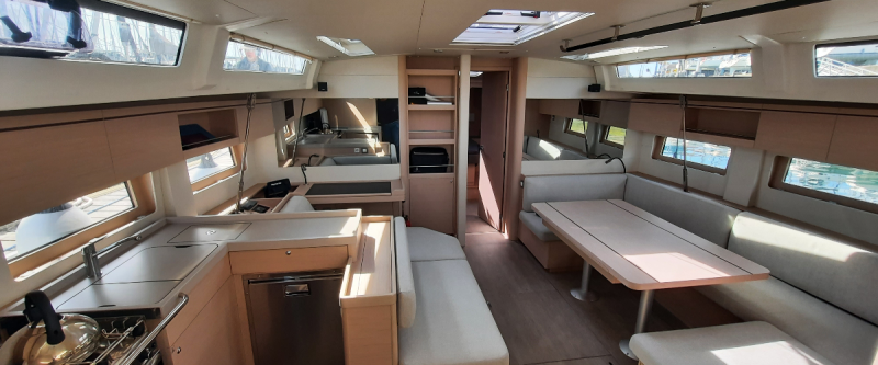 Photo #333 - BENETEAU OCEANIS 51.1 (CORTO) in Port du Crouesty - 27184
