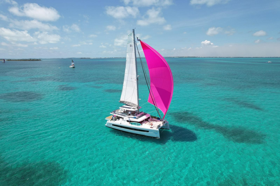 Photo #2 - BALI 5.8 - 5 cabines (FOUR C S) en Le Marin - 61575