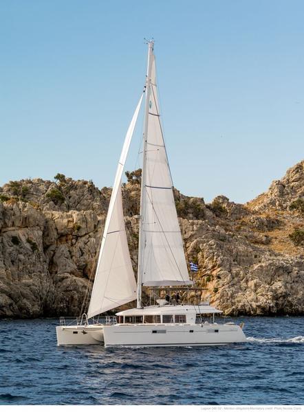 Photo #1 - Lagoon 560 - 5 + 2 cab. (Moya) in Alimos marina - 27302