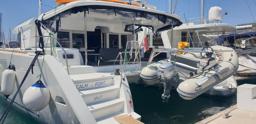 Photo #1 - Lagoon 450 - 4 + 2 cab. (Calm Point) en ACI Marina - 27339