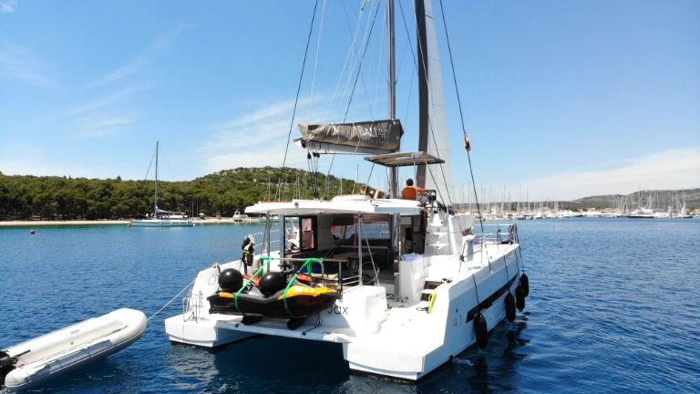 Photo #1 - Bali 4.1 - 4 + 1 cab. (Jax) in Marina Frapa - 27367
