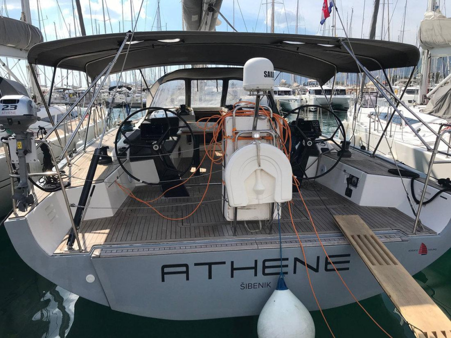 Photo #1 - More 55 (Athene) in Marina - 27401