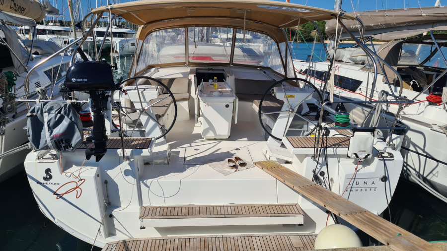 Photo #1 - Oceanis 46.1 (LUNA) in Komolac, ACI Marina - 27686