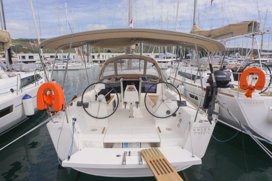 Photo #1 - Dufour 310 GL (UNION) in Šibenik, Marina Zaton - 27713