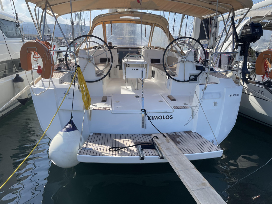 Photo #1 - Sun Odyssey 479 - 4 cab. (KIMOLOS) in Lefkas, D-Marin - 27723