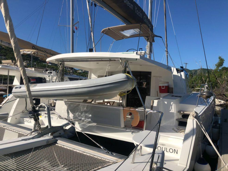 Photo #1 - Bali 4.5 - 4 + 2 cab. (TONGA) en BVI, Hodge's Creek Marina - 28153