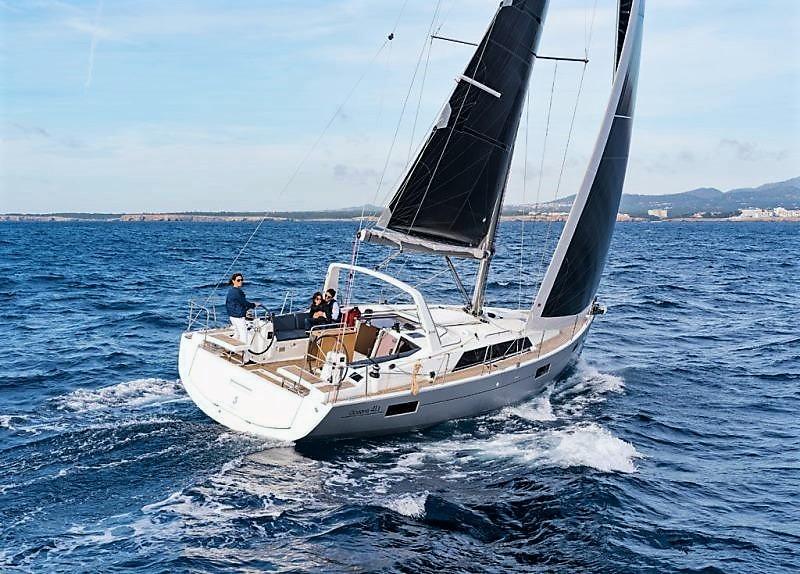 Photo #1 - Oceanis 41.1 (MARISOL) in s, Alimos marina - 28182