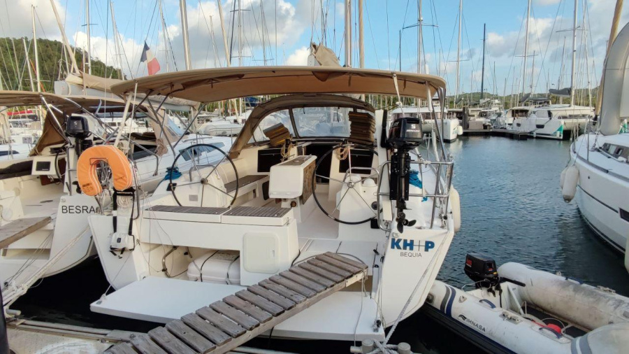 Photo #1 - Dufour 412 GL (BEQUIA) in Martinique - 28231