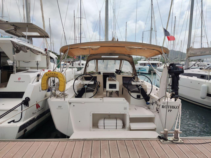 Photo #1 - Dufour 390 GL (ROTHKO) in Martinique - 28258